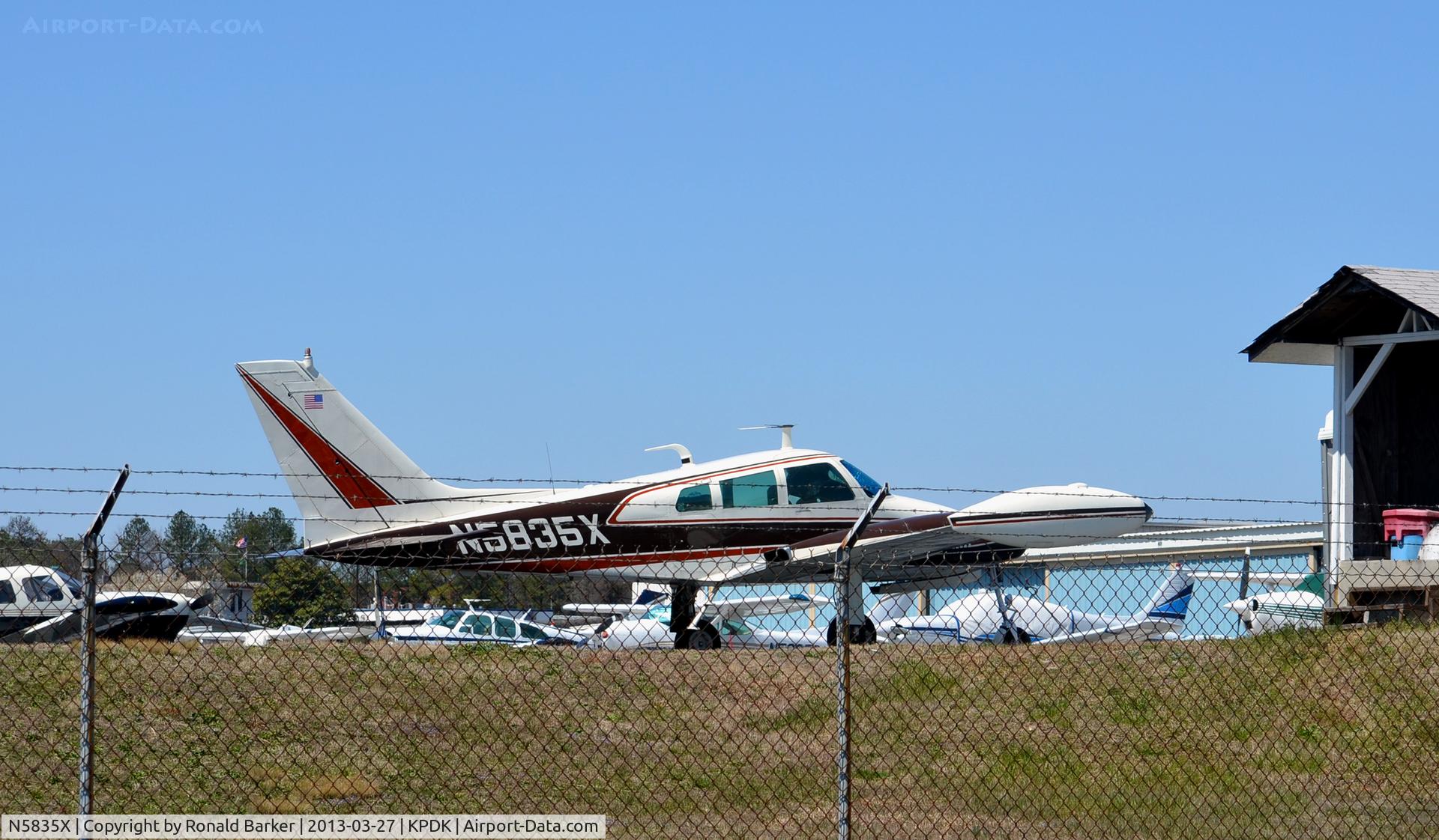 N5835X, 1961 Cessna 310F C/N 310-0135, DeKalb Peachtree