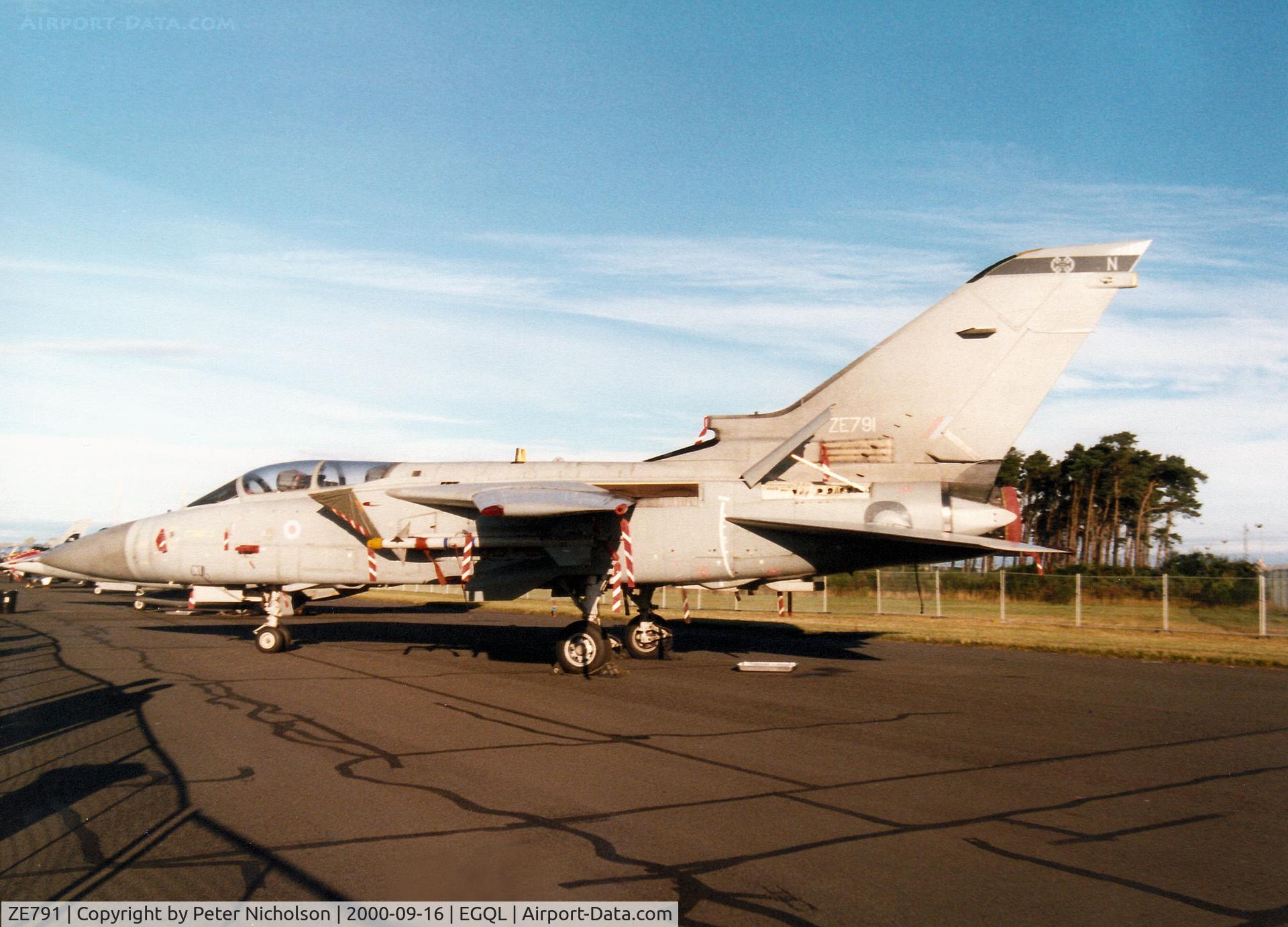 ZE791, 1988 Panavia Tornado F.3 C/N AS067/702/3318, Tornado F.3 of 111 Squadron on display at the 2000 RAF Leuchars Airshow.