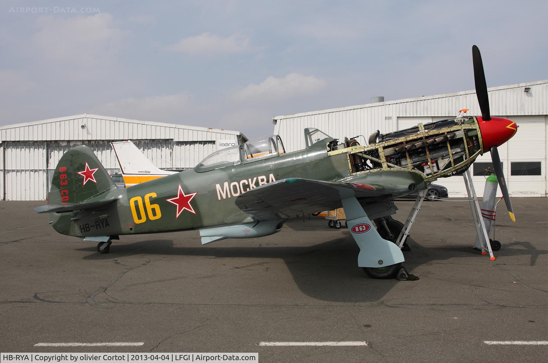 HB-RYA, Yakovlev Yak-9UM C/N 0470406, maintenance routine at Dijon Darois