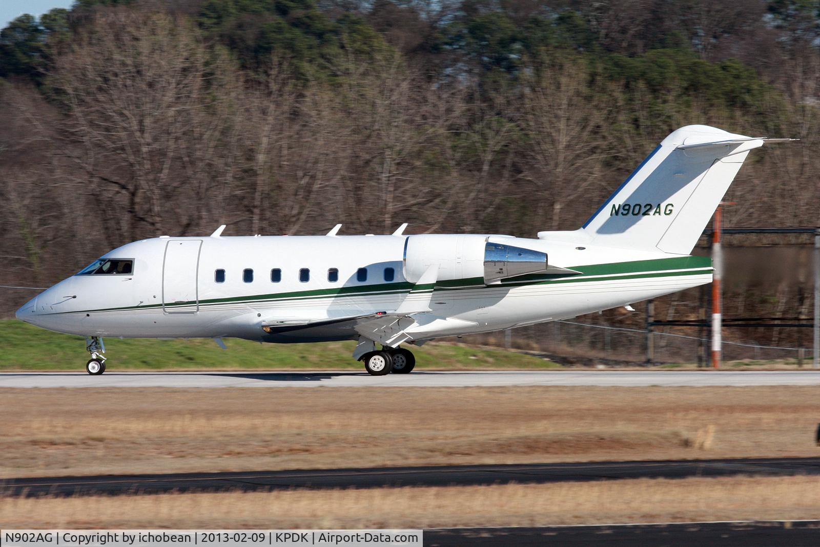 N902AG, 2001 Bombardier Challenger 604 (CL-600-2B16) C/N 5512, Canon 40D / Canon 100-400 L IS USM
