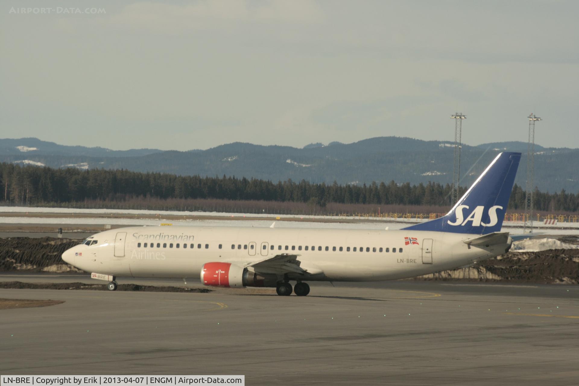 LN-BRE, 1990 Boeing 737-405 C/N 24643, By Erik Oxtorp