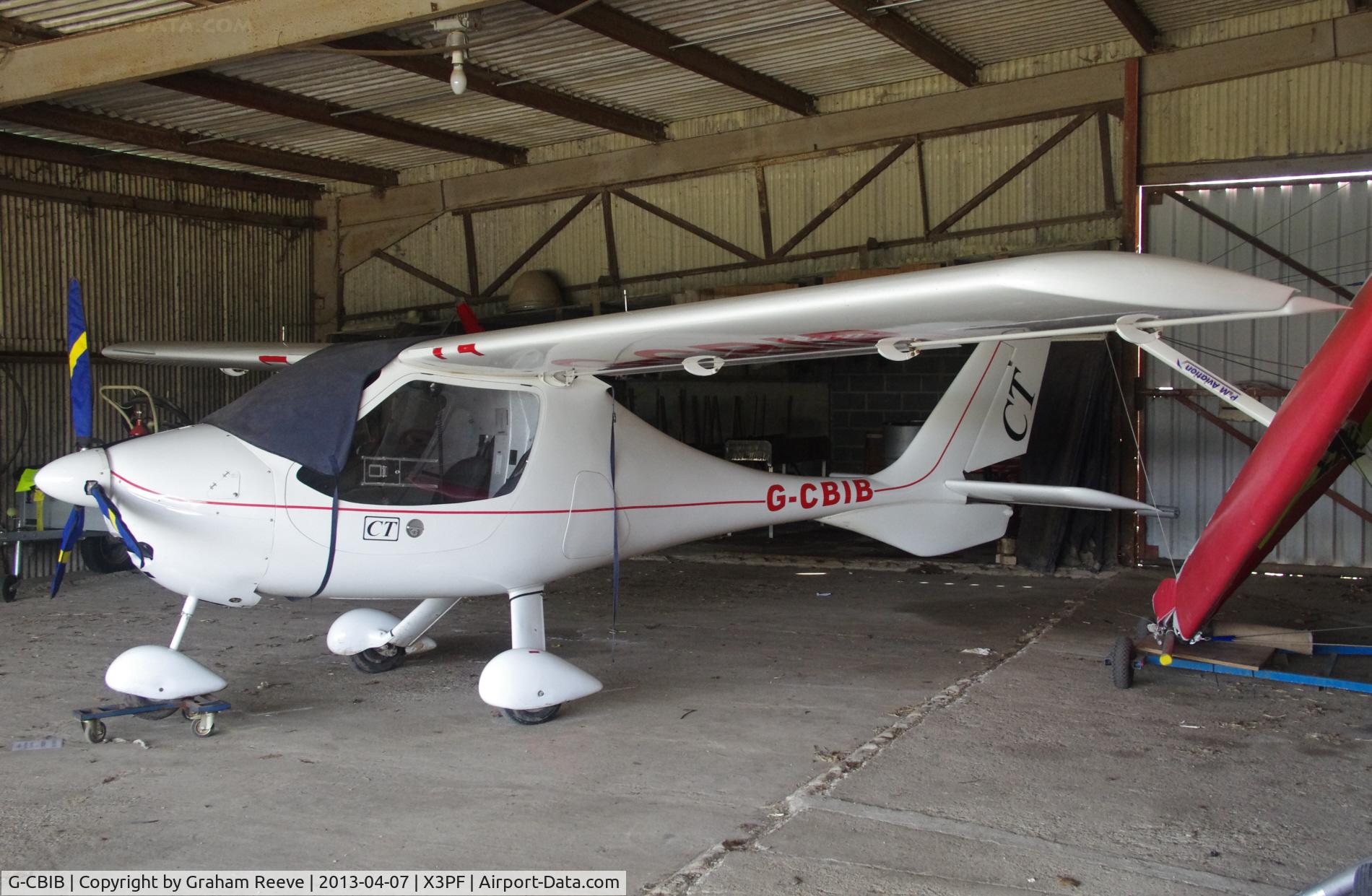G-CBIB, 2001 Flight Design CT2K C/N 01.08.06.23, Seen at Priory Farm.