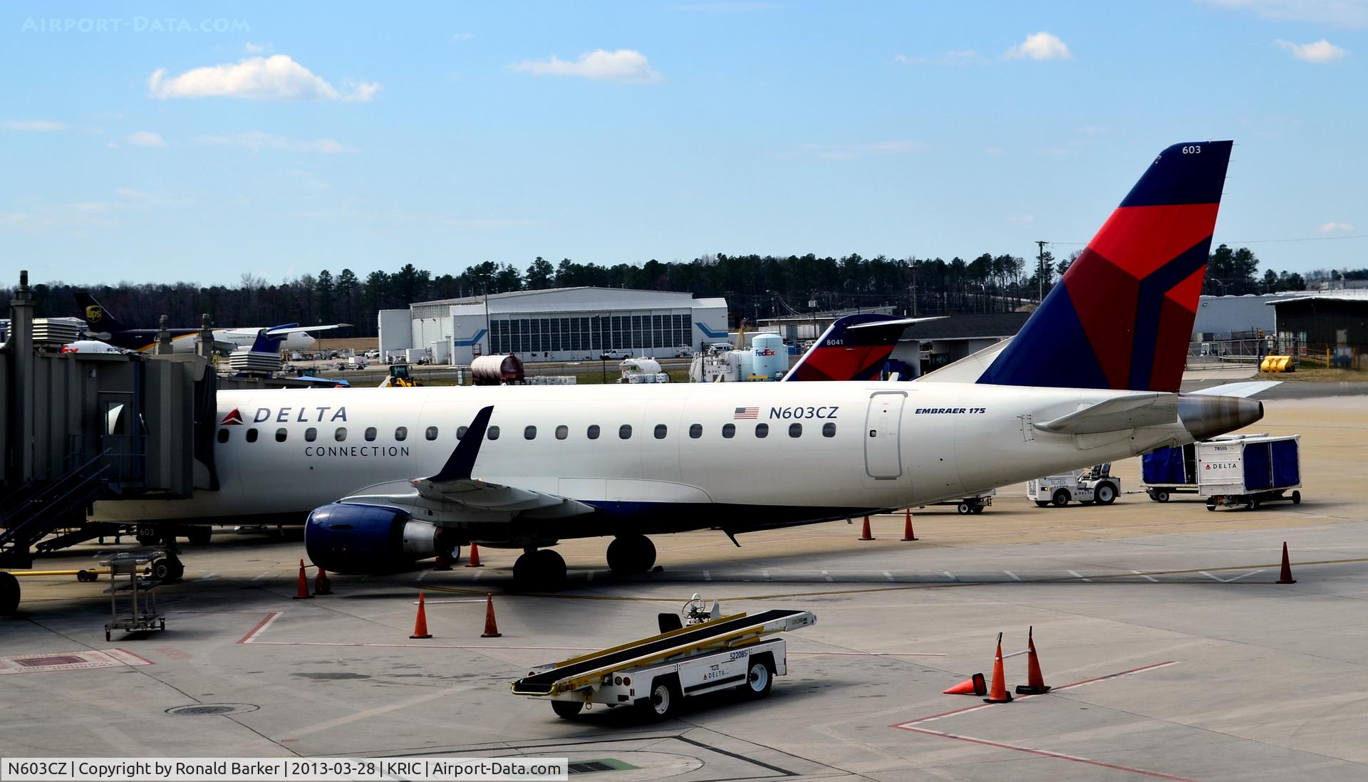 N603CZ, 2007 Embraer 175LR (ERJ-170-200LR) C/N 17000176, Richmond