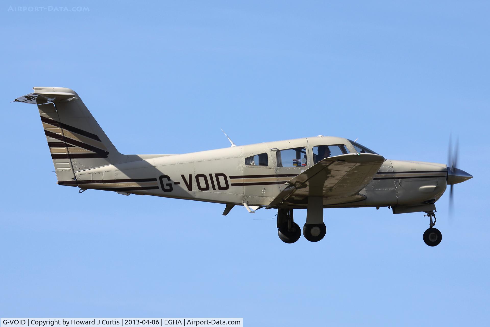 G-VOID, 1981 Piper PA-28RT-201 Arrow IV C/N 28R-8118049, Privately owned. Caught on departure.