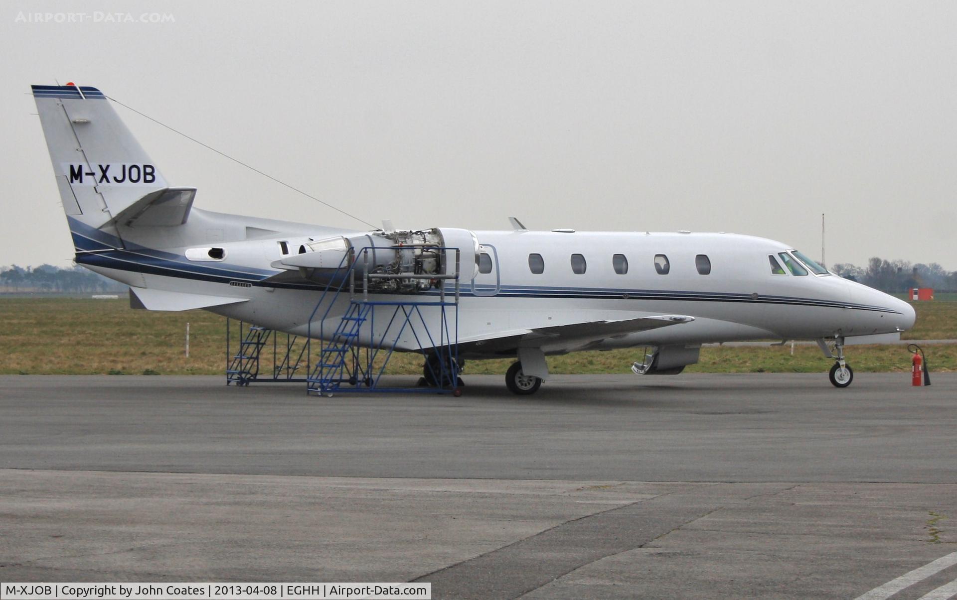 M-XJOB, 2008 Cessna 560XL Citation  XLS C/N 560-5770, Receiving attention
