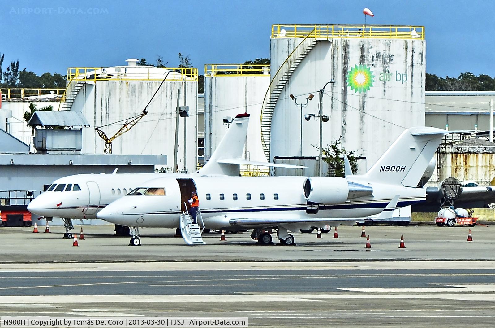 N900H, 1991 Canadair Challenger 601-3A (CL-600-2B16) C/N 5080, N900H 1991 Canadair Ltd CL-600-2B16 C/N 5080

Hoak Travel Inc

San Juan - Luis Muñoz Marin International (SJU / TJSJ)
Puerto Rico, March 30, 2013
Tomás Del Coro