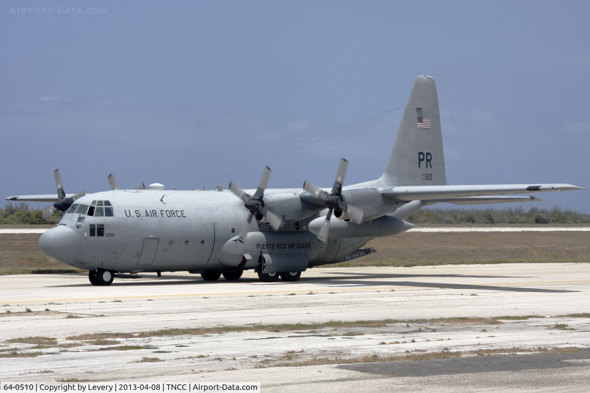 64-0510, 1964 Lockheed C-130E-LM Hercules C/N 382-3994, Taxing to FOL.