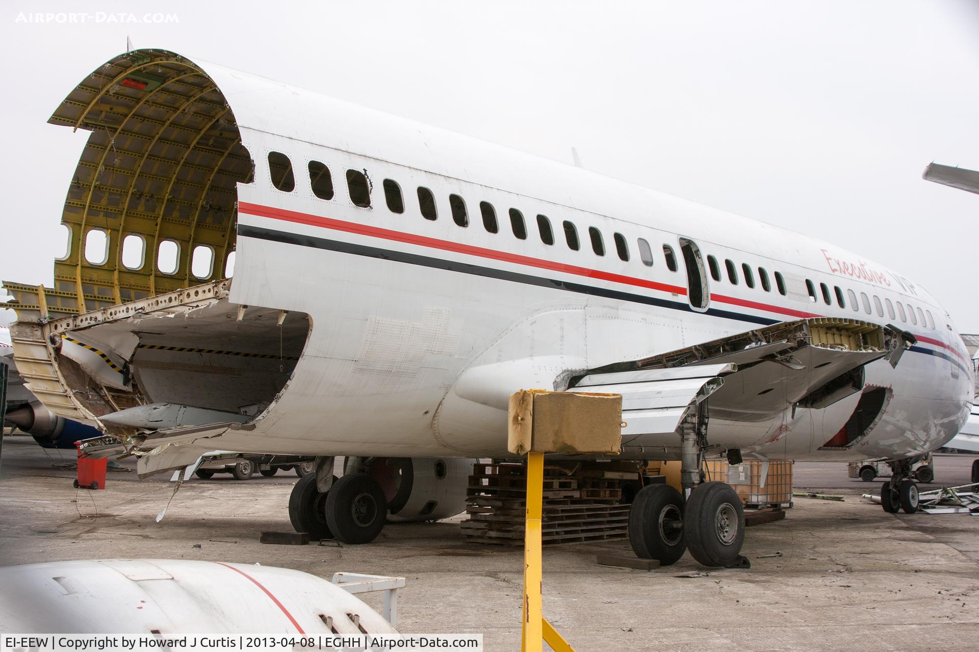 EI-EEW, 1987 Boeing 737-375 C/N 23808, Scrapping of this 737 is now well under way, with just the front sixty feet or so remaining.