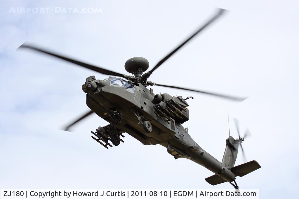 ZJ180, Westland Apache AH.1 C/N DU015/WAH015, On approach from Middle Wallop.