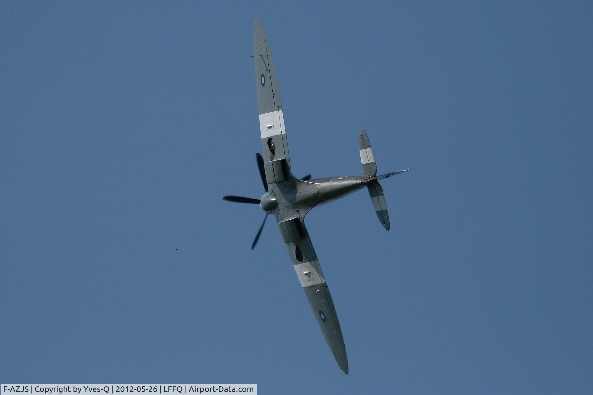 F-AZJS, 1944 Supermarine 389 Spitfire PR.XIX C/N 6S/585110, Supermarine Spitfire PR19 389, La Ferté Alais Airfield (LFFQ) Air Show (Le Temps Des Hélices) Open day 2012