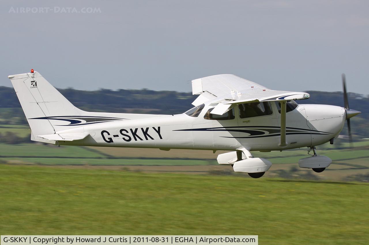 G-SKKY, 2005 Cessna 172S C/N 172S9850, Privately owned.