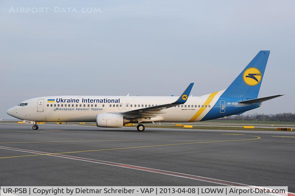 UR-PSB, 2009 Boeing 737-8HX C/N 29654, Ukraine International 737-800