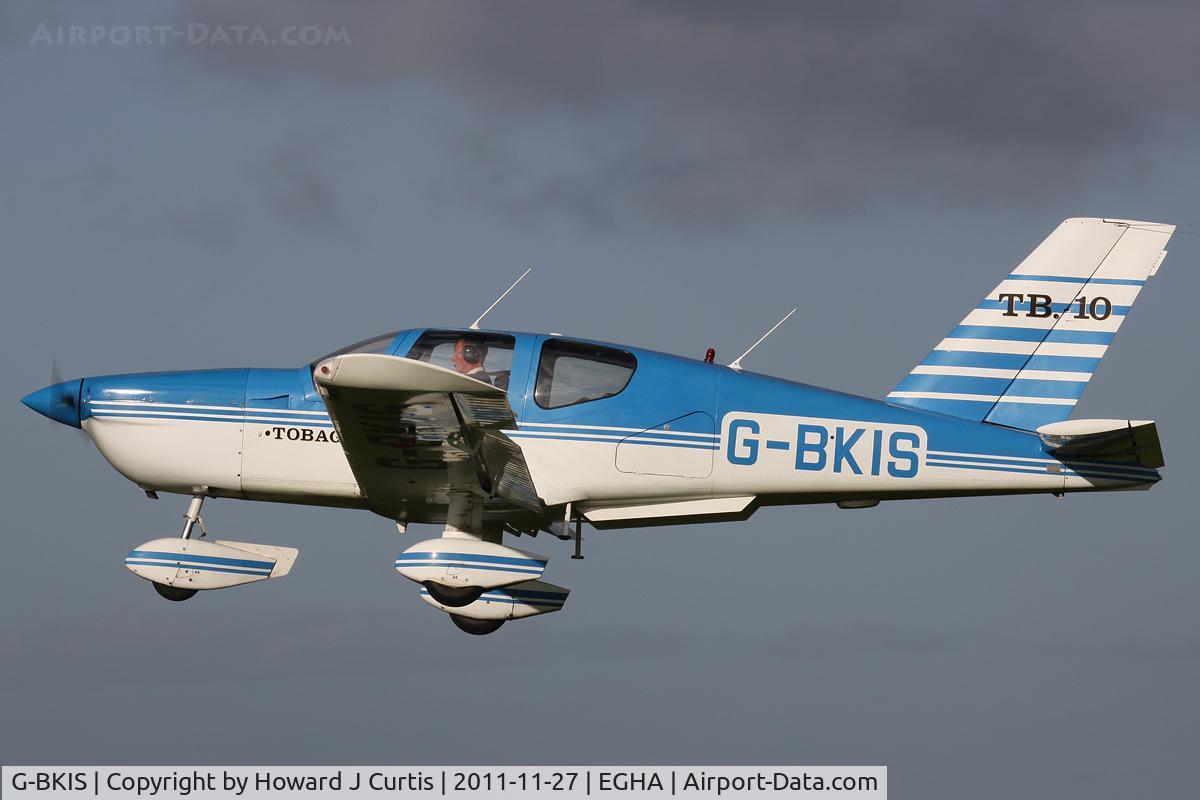 G-BKIS, 1982 Socata TB-10 Tobago C/N 329, Privately owned.