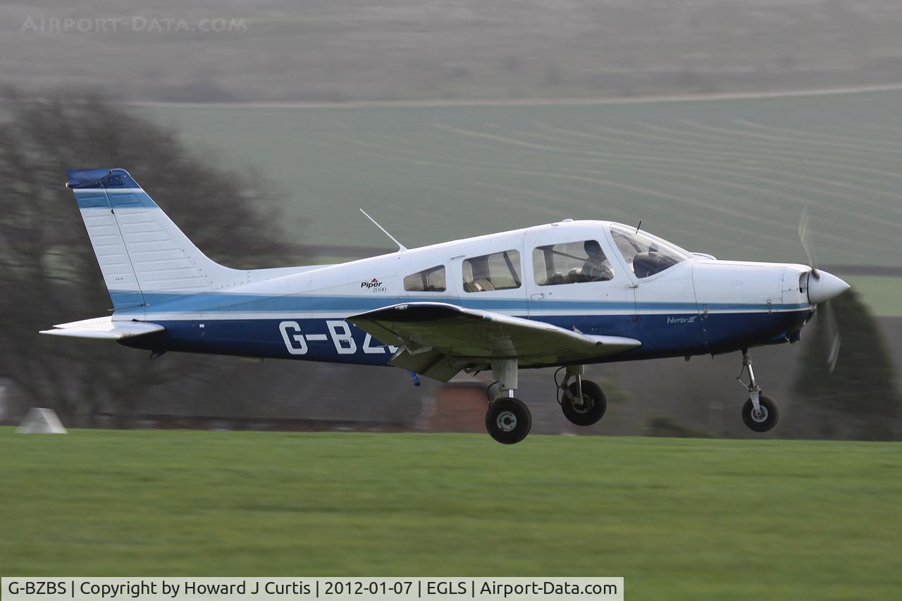 G-BZBS, 2000 Piper A-28-161 Cherokee Warrior III C/N 2842080, Privately owned.