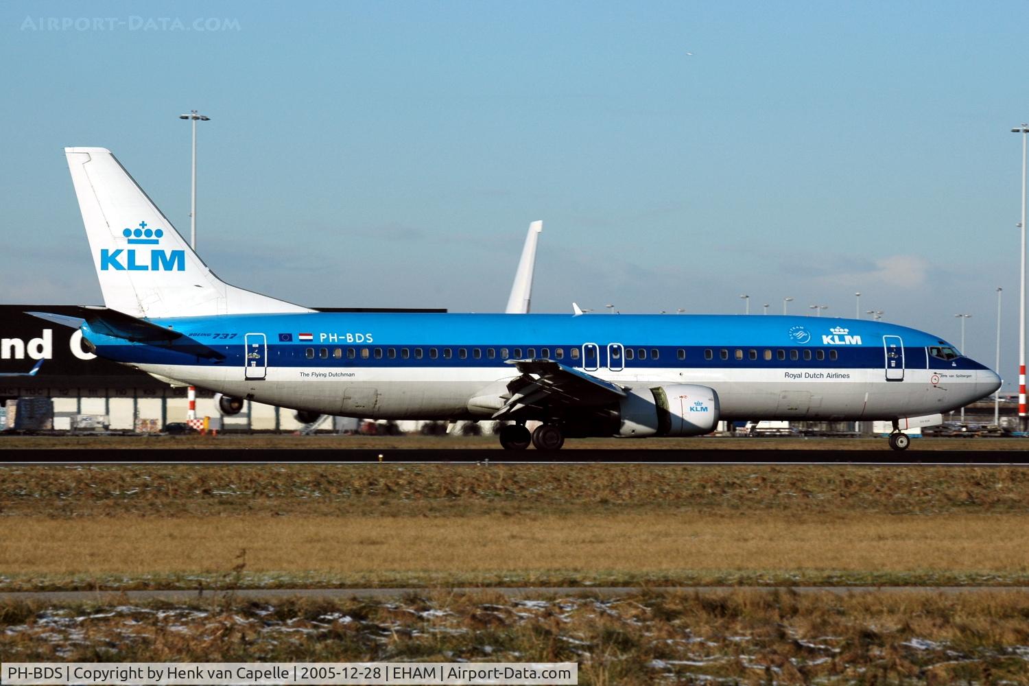 PH-BDS, 1989 Boeing 737-406 C/N 24529, KLM Boeing 737-400 landing at Amsterdam Schiphol airport, the Netherlands.