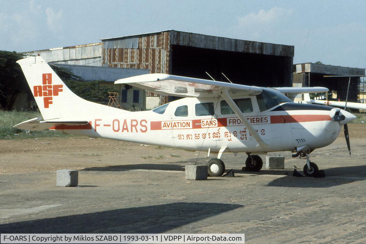 F-OARS, 1976 Cessna U206F Stationair C/N U20603254, Manufactured in 1976. Previous registration was F-BXPZ.