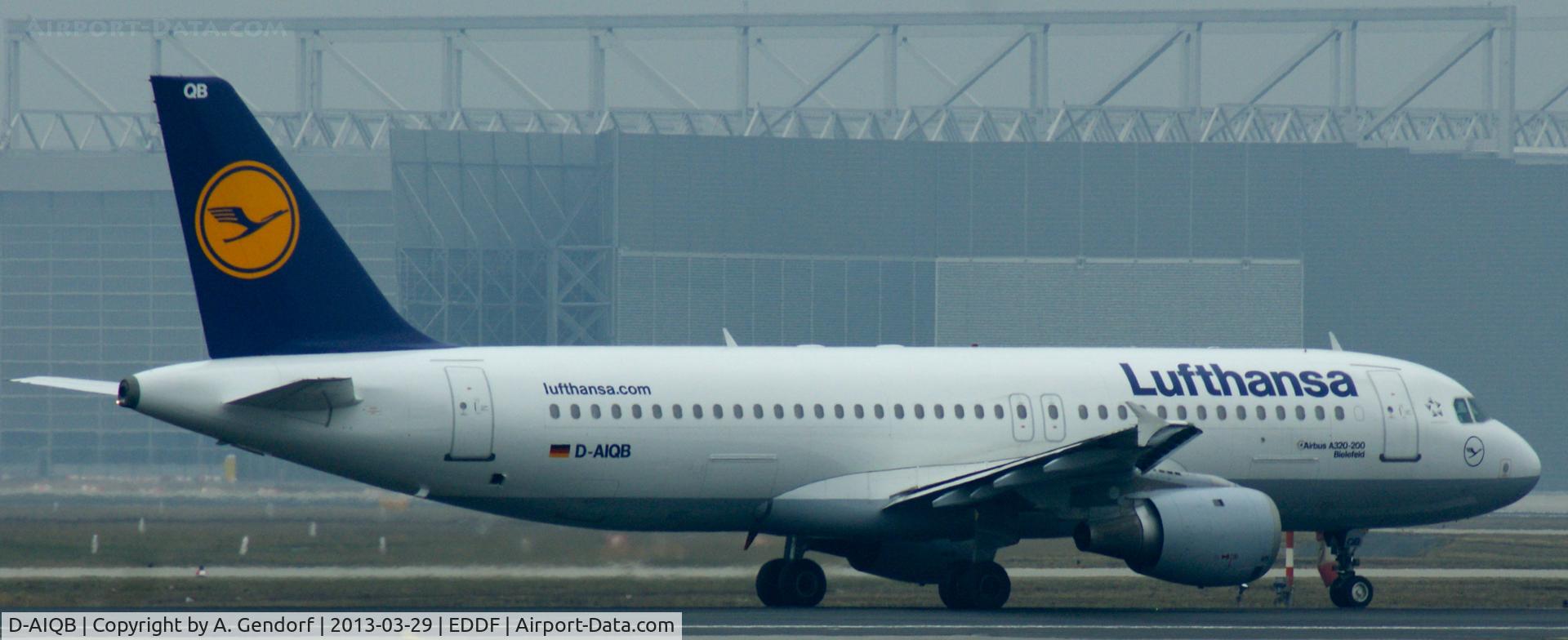 D-AIQB, 1991 Airbus A320-211 C/N 0200, Lufthansa, is speeding up on RWY 18 at Frankfurt Int´l (EDDF)