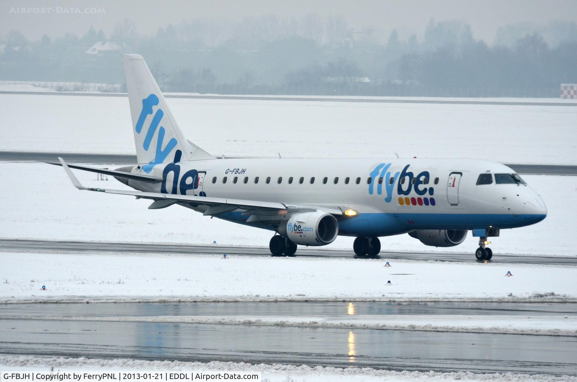 G-FBJH, 2012 Embraer 175STD (ERJ-170-200) C/N 17000351, Flybe ERJ175 taxiing for departure