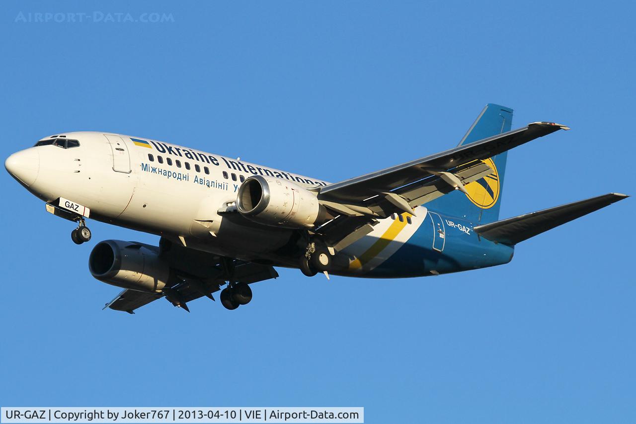 UR-GAZ, 1992 Boeing 737-55D C/N 27418, Ukraine International Airways