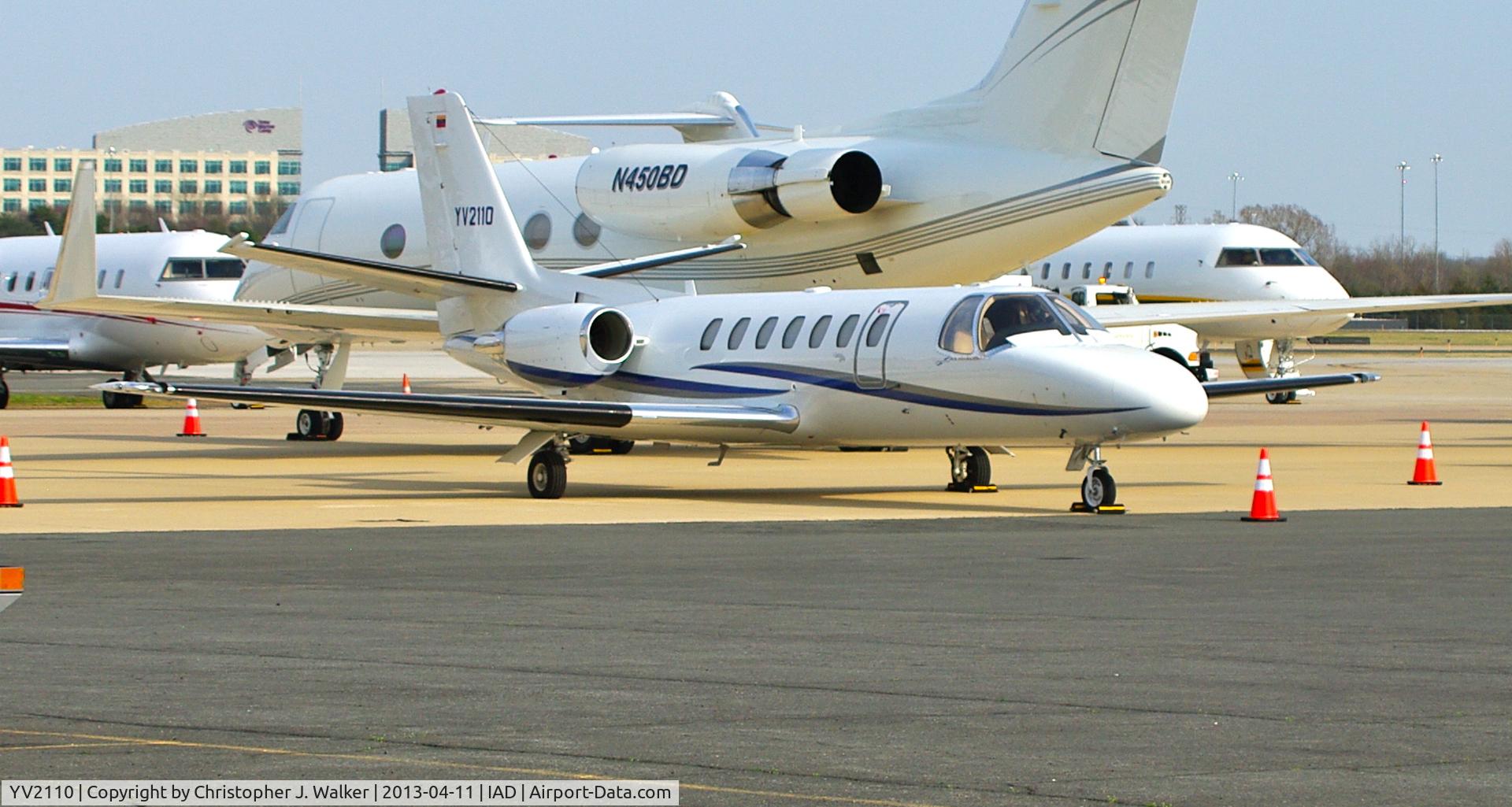 YV2110, 1999 Cessna 560 C/N 560-0511, Parked at Signature ramp.