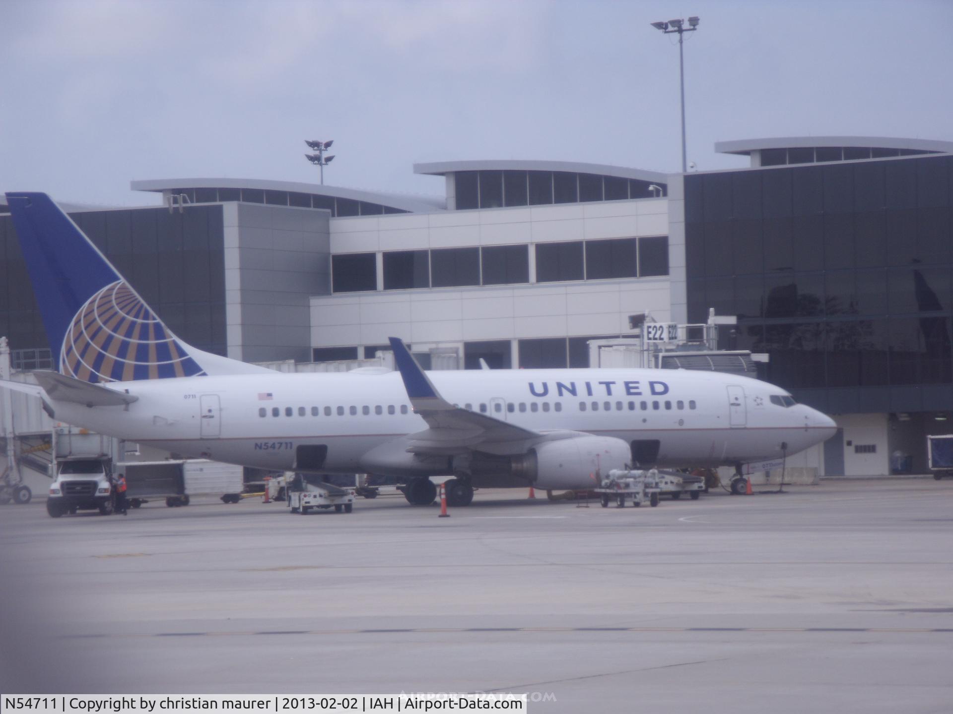N54711, 1998 Boeing 737-724 C/N 28782, 737-700