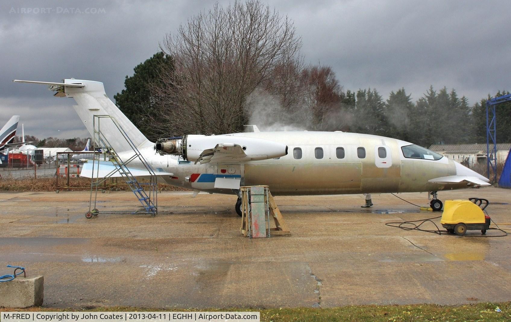 M-FRED, 2001 Piaggio P-180 Avanti C/N 1042, Receiving a strip wash before respray