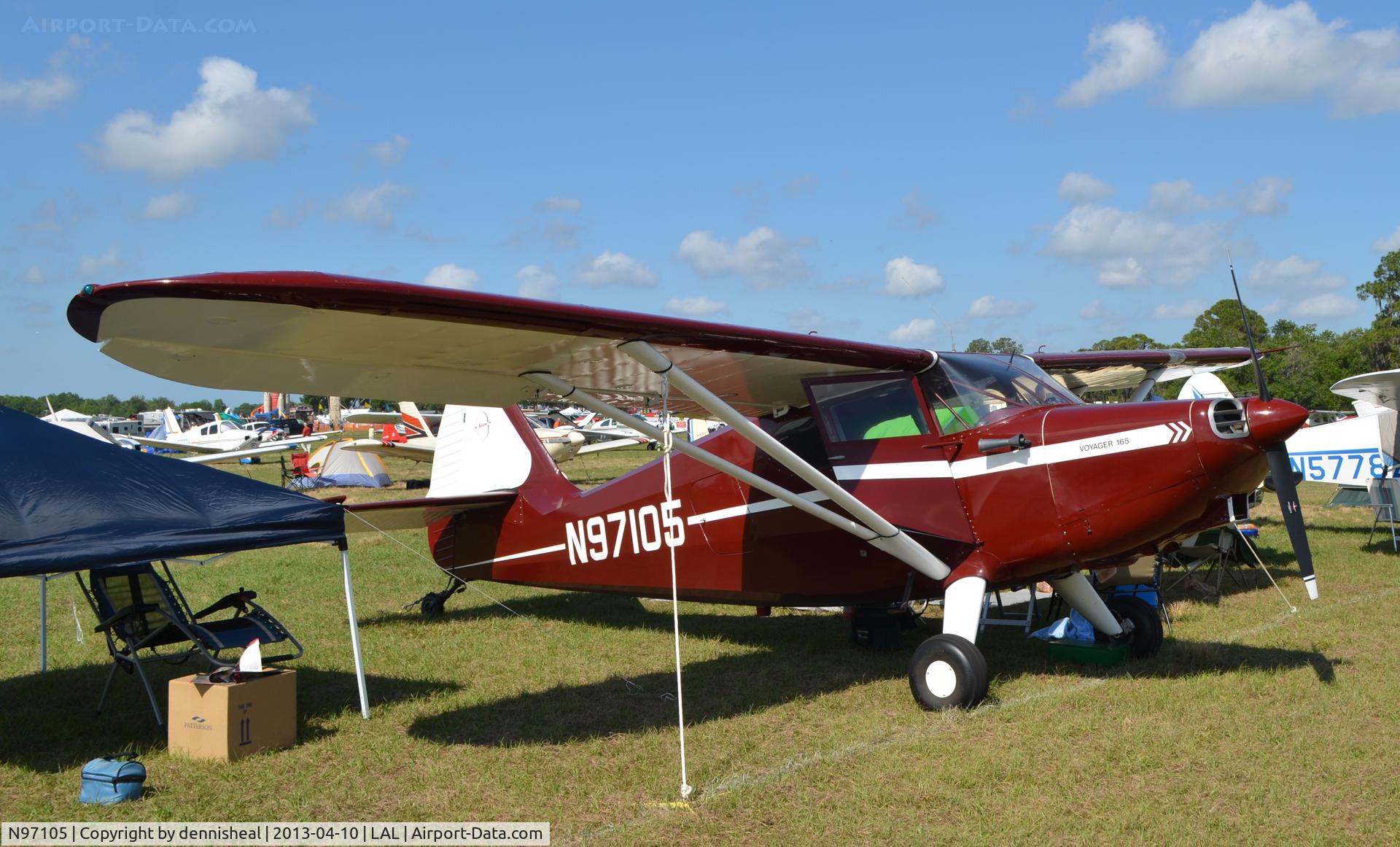 N97105, 1946 Stinson 108-1 Voyager C/N 108-1105, 1946 STINSON 108-1 AT SUN N FUN