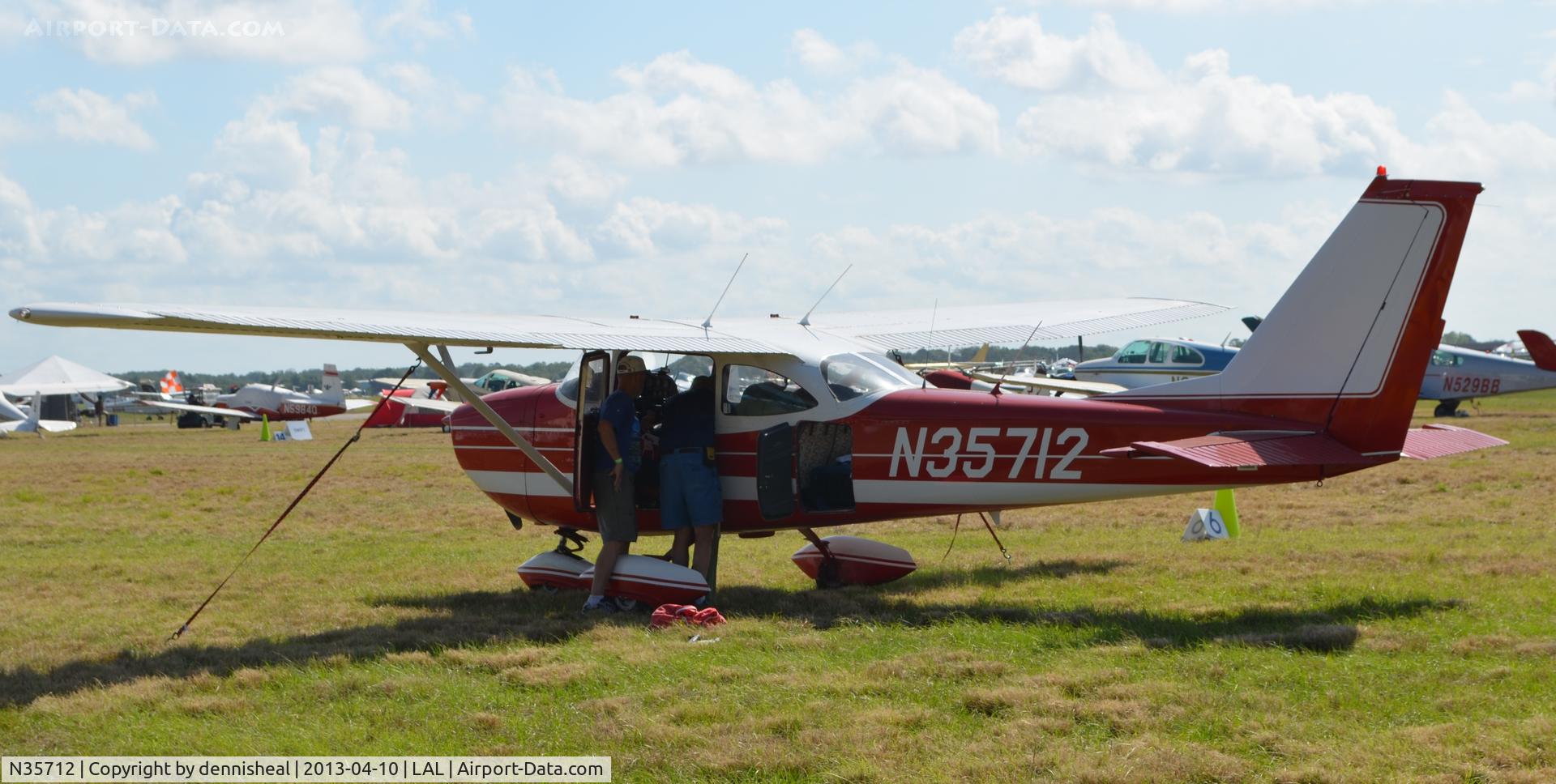 N35712, 1968 Cessna 172I C/N 17256926, 1968 CESSNA 172I AT SUN N FUN
