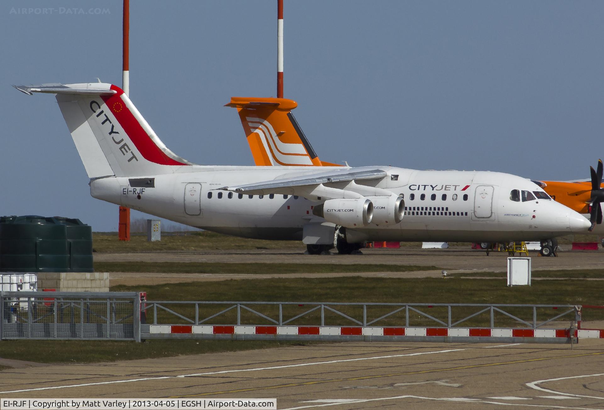 EI-RJF, 1998 British Aerospace Avro 146-RJ85A C/N E2337, Sat on stand.