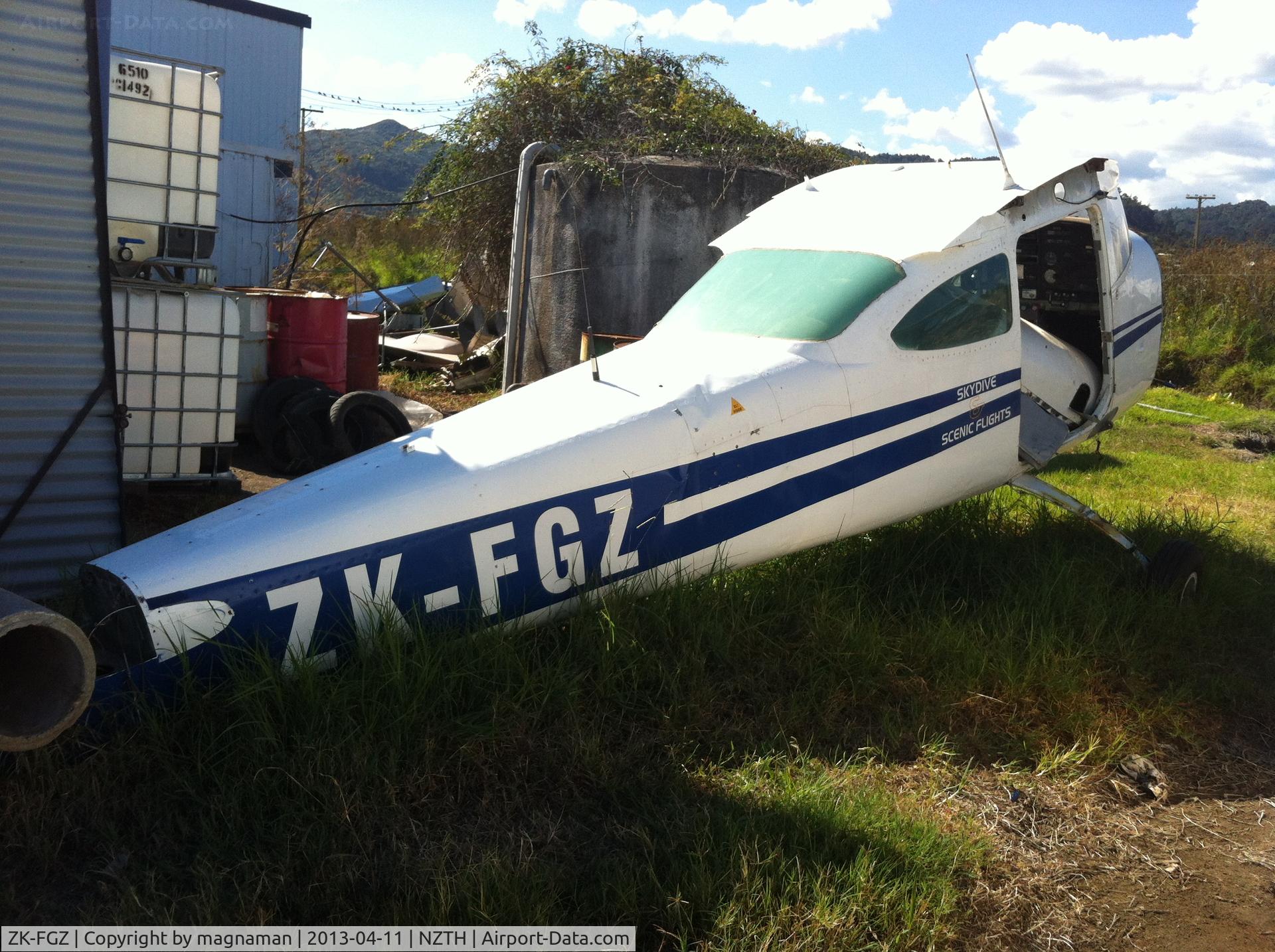 ZK-FGZ, 1970 Cessna 182N Skylane C/N 18260537, This plane crashed a while back - no one killed - but the plane is now a wreck.
