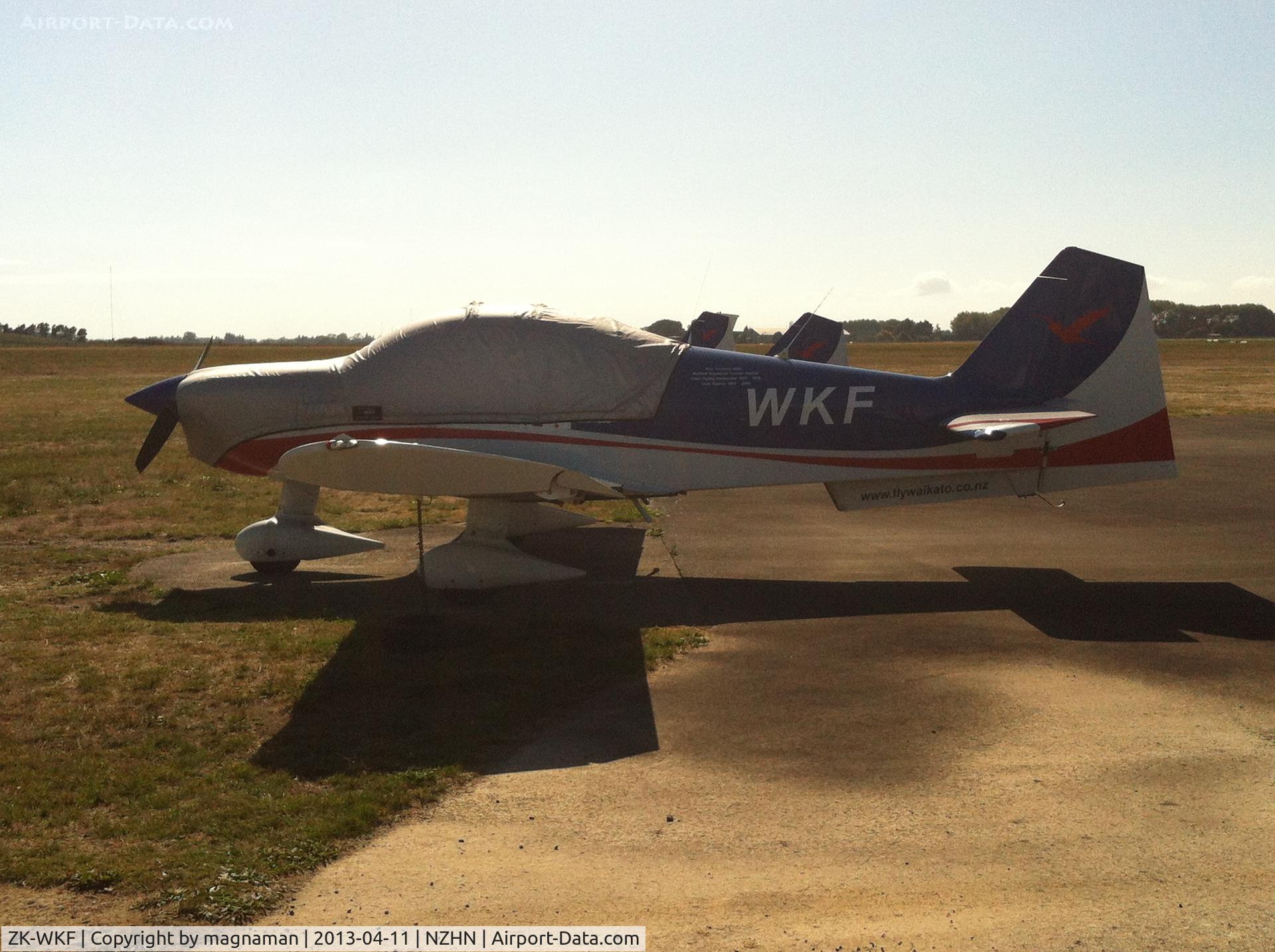 ZK-WKF, 2006 Alpha R2160 C/N 160A-06002, At Hamilton in the sun