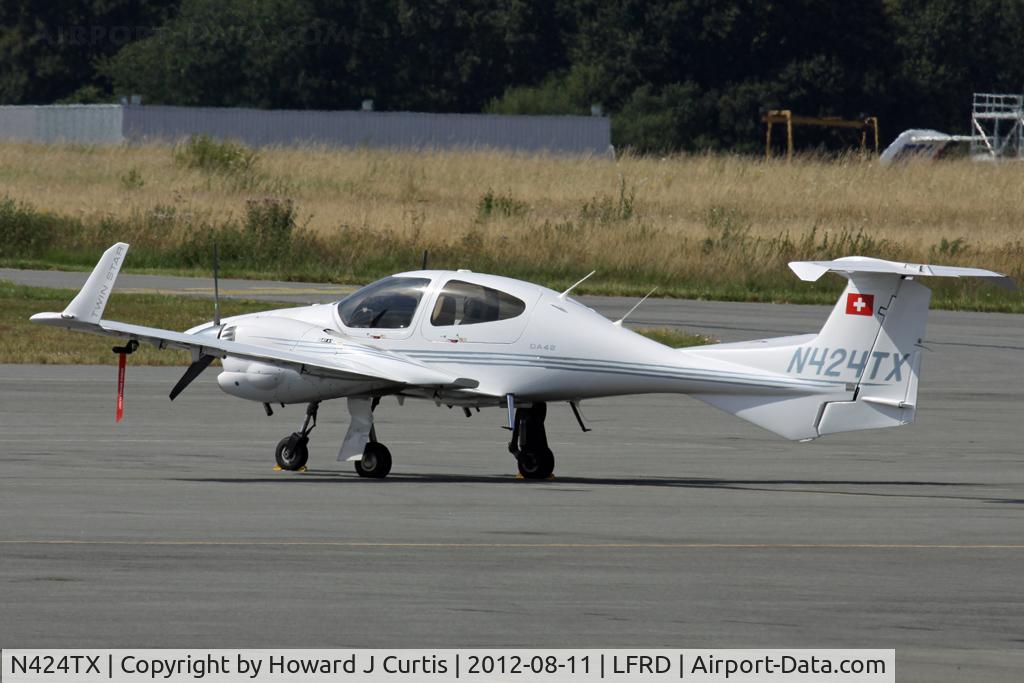 N424TX, Diamond DA-42 Twin Star C/N 42.058, Privately owned.