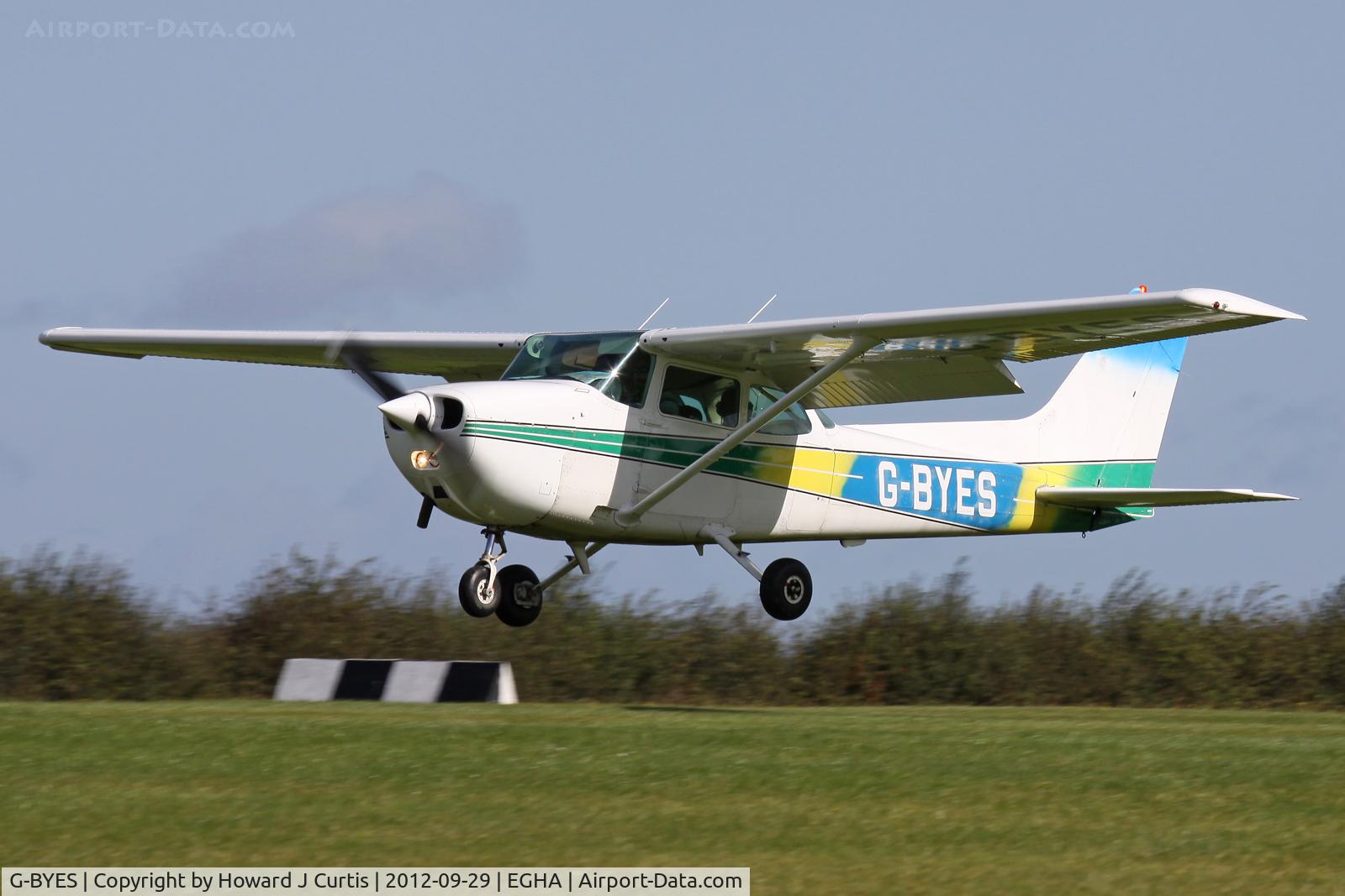G-BYES, 1981 Cessna 172P C/N 172-74514, Privately owned.