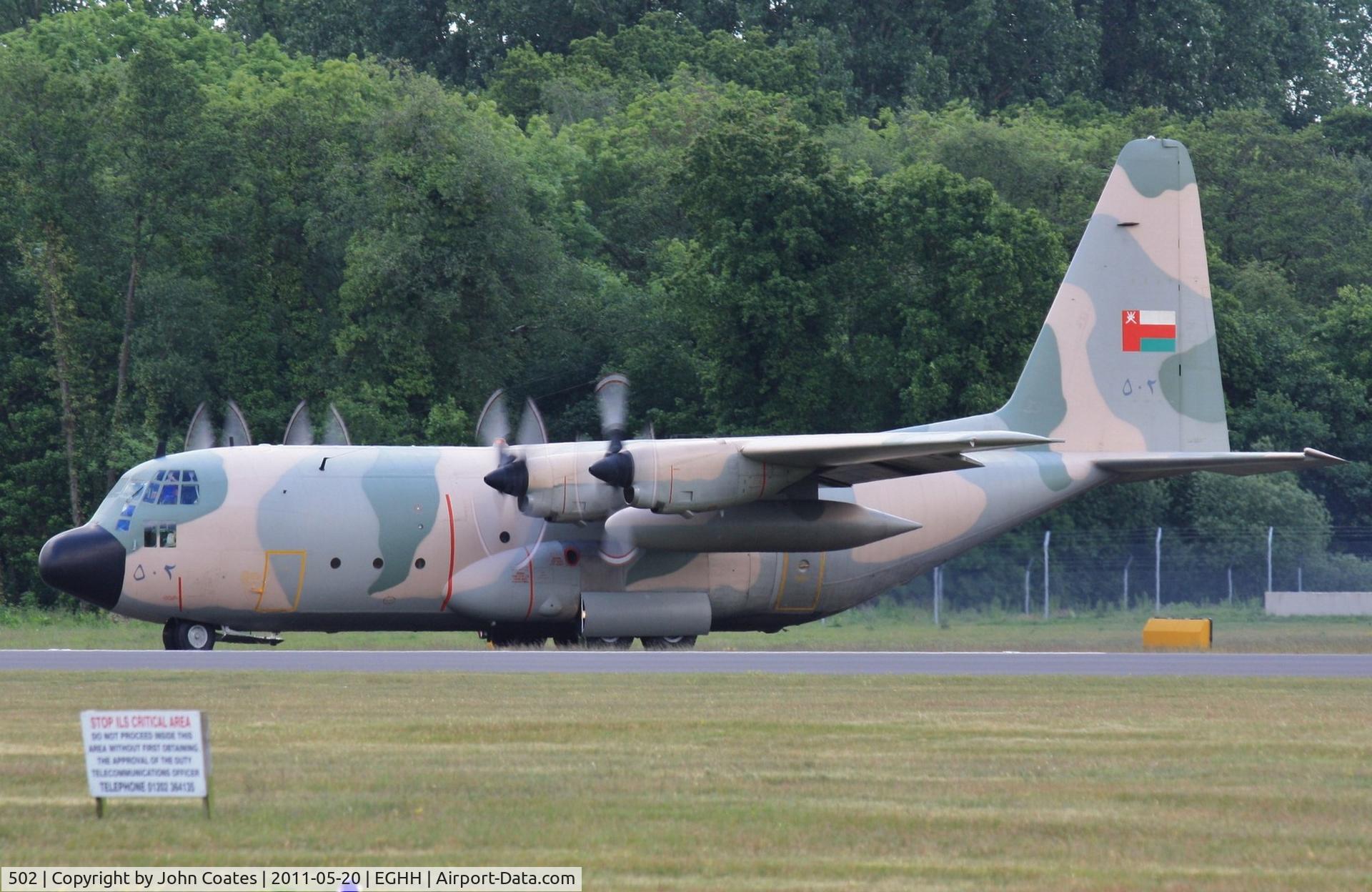 502, 1981 Lockheed C-130H Hercules C/N 4916, Taxiing to depart
