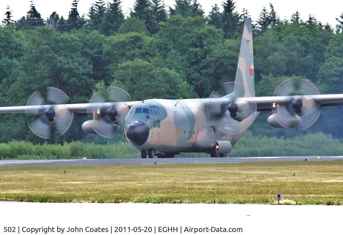 502, 1981 Lockheed C-130H Hercules C/N 4916, Turning to line up for departure