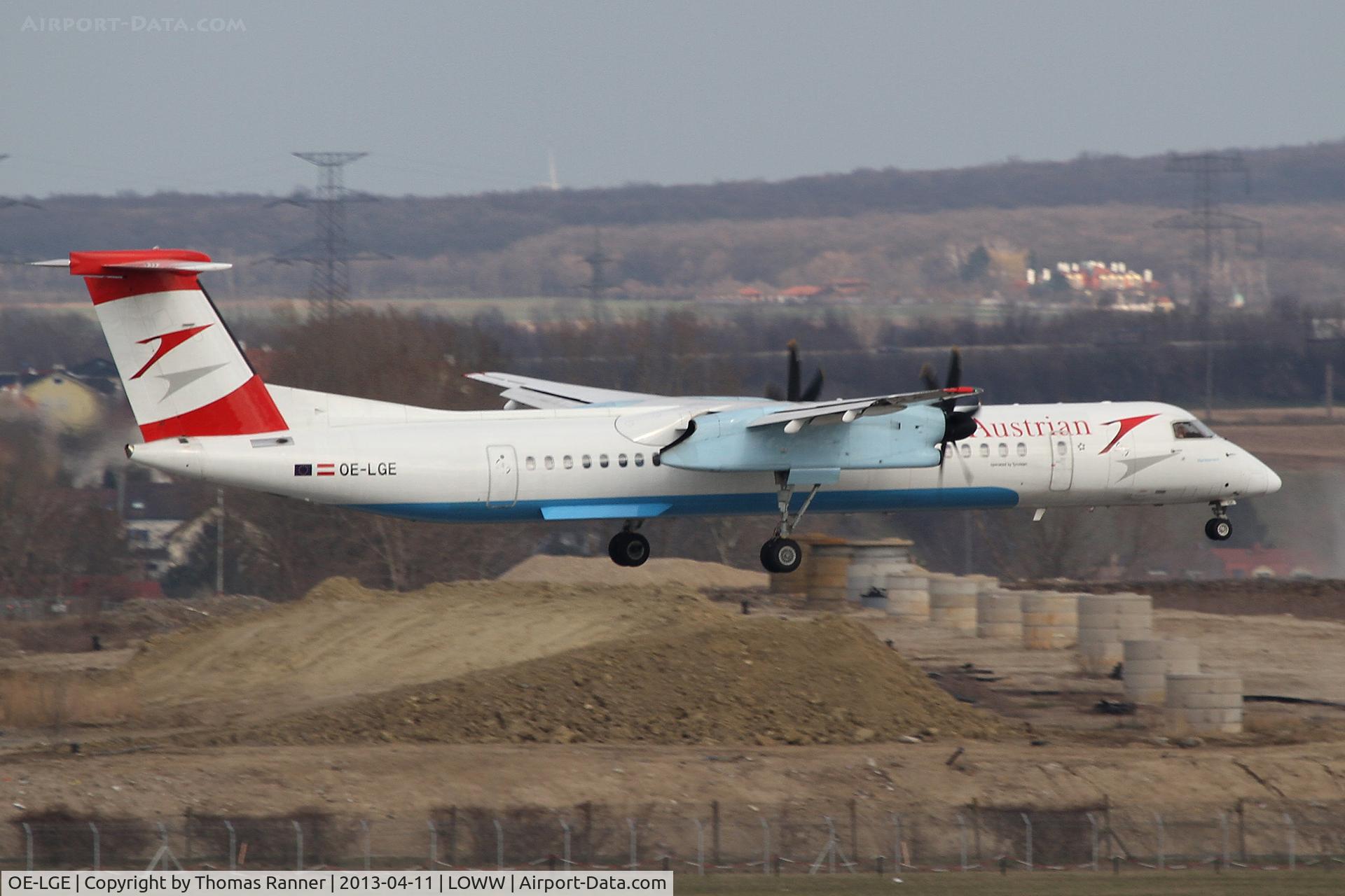 OE-LGE, 2001 De Havilland Canada DHC-8-402Q Dash 8 C/N 4042, Austrian DHC-8