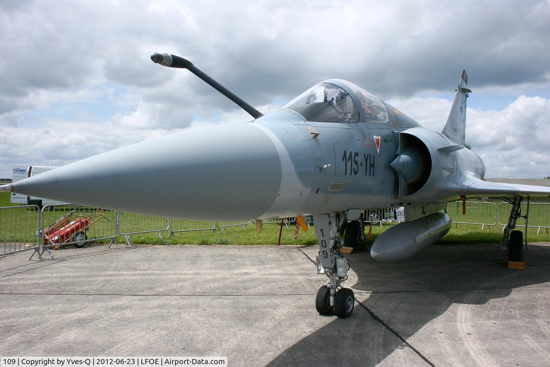 109, Dassault Mirage 2000C C/N 375, French Air Force Dassault Mirage 2000C (cn 375), Evreux-Fauville AB 105 (LFOE)