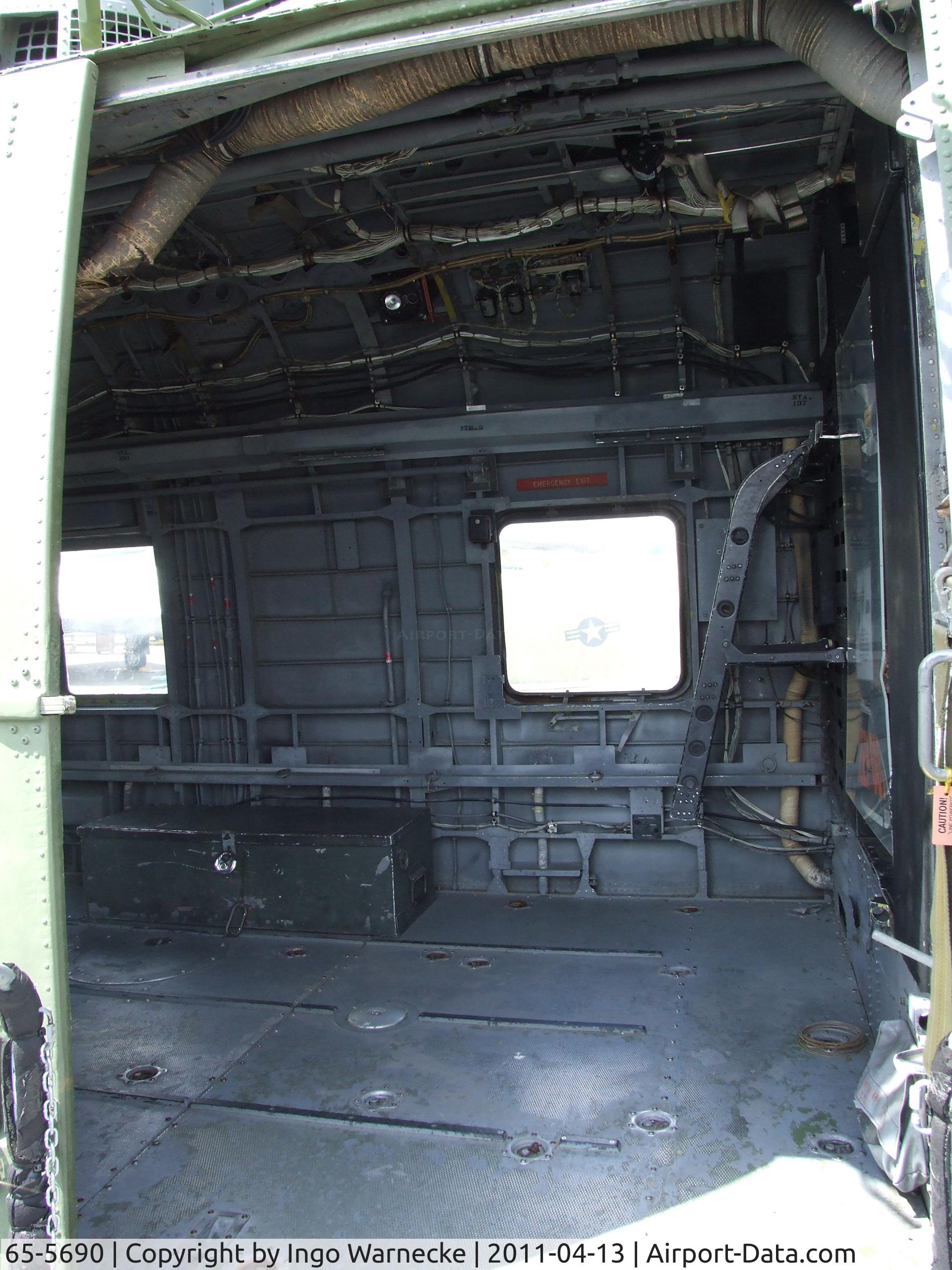 65-5690, 1965 Sikorsky CH-3E Jolly Green Giant C/N 61-541, Sikorsky CH-3E Jolly Green Giant at the Aerospace Museum of California, Sacramento CA #i