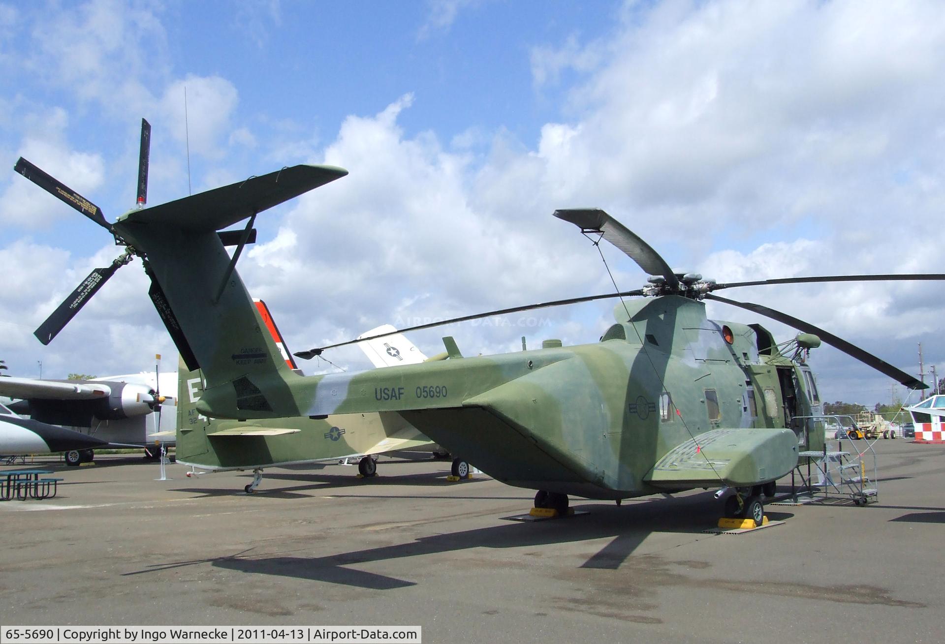65-5690, 1965 Sikorsky CH-3E Jolly Green Giant C/N 61-541, Sikorsky CH-3E Jolly Green Giant at the Aerospace Museum of California, Sacramento CA