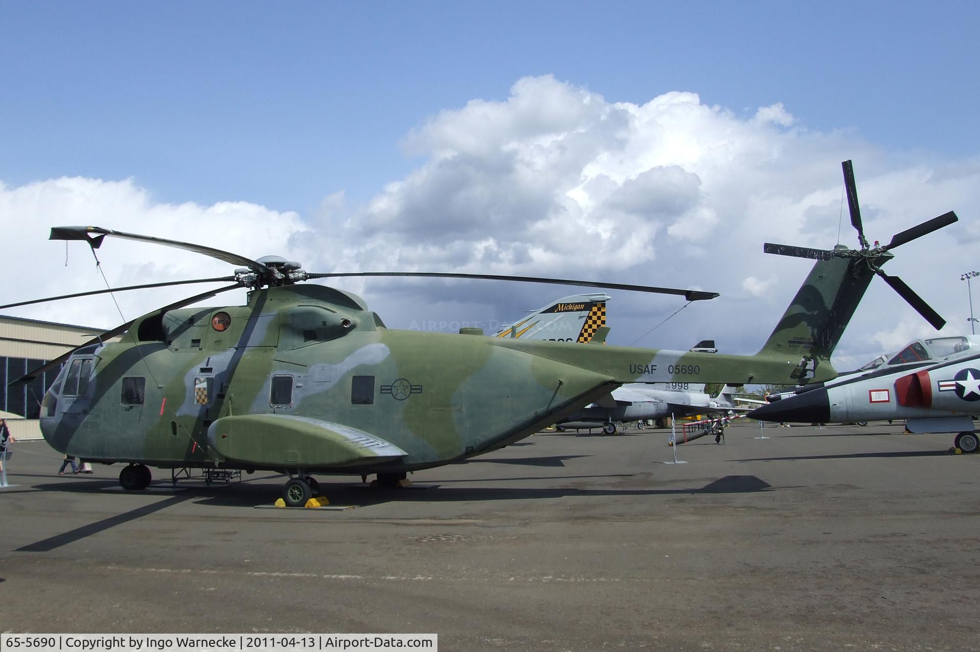 65-5690, 1965 Sikorsky CH-3E Jolly Green Giant C/N 61-541, Sikorsky CH-3E Jolly Green Giant at the Aerospace Museum of California, Sacramento CA