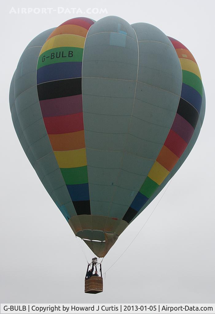 G-BULB, 1992 Thunder & Colt Ax7-77 C/N 1968, At the 2013 Icicle Balloon Meet, Savernake Forest, Wilts. Airborne!