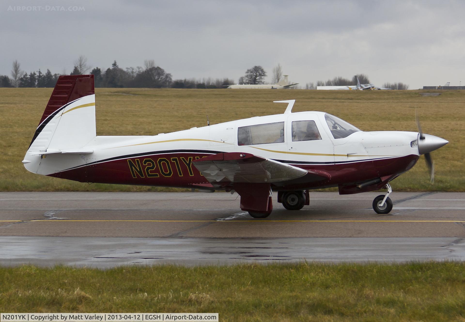 N201YK, 1978 Mooney M20J 201 C/N 24-0518, Departing SaxonAir.