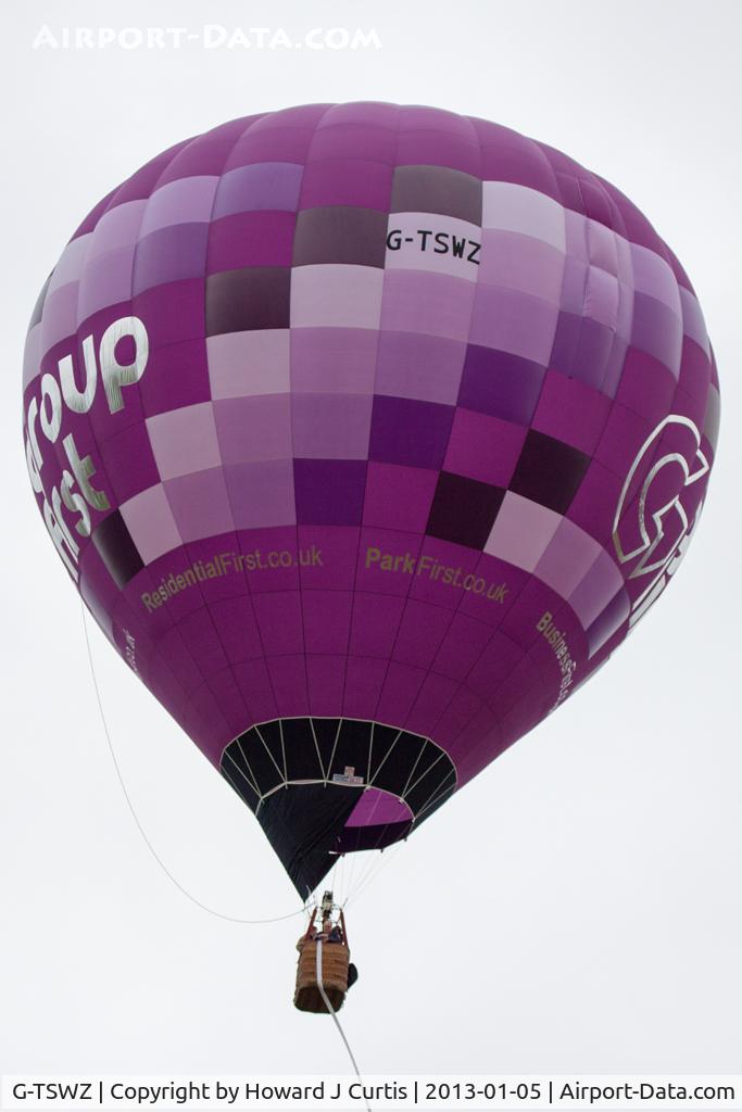 G-TSWZ, 2012 Cameron Z-77 C/N 11652, At the 2013 Icicle Balloon Meet, Savernake Forest, Wilts. 'Group First'.