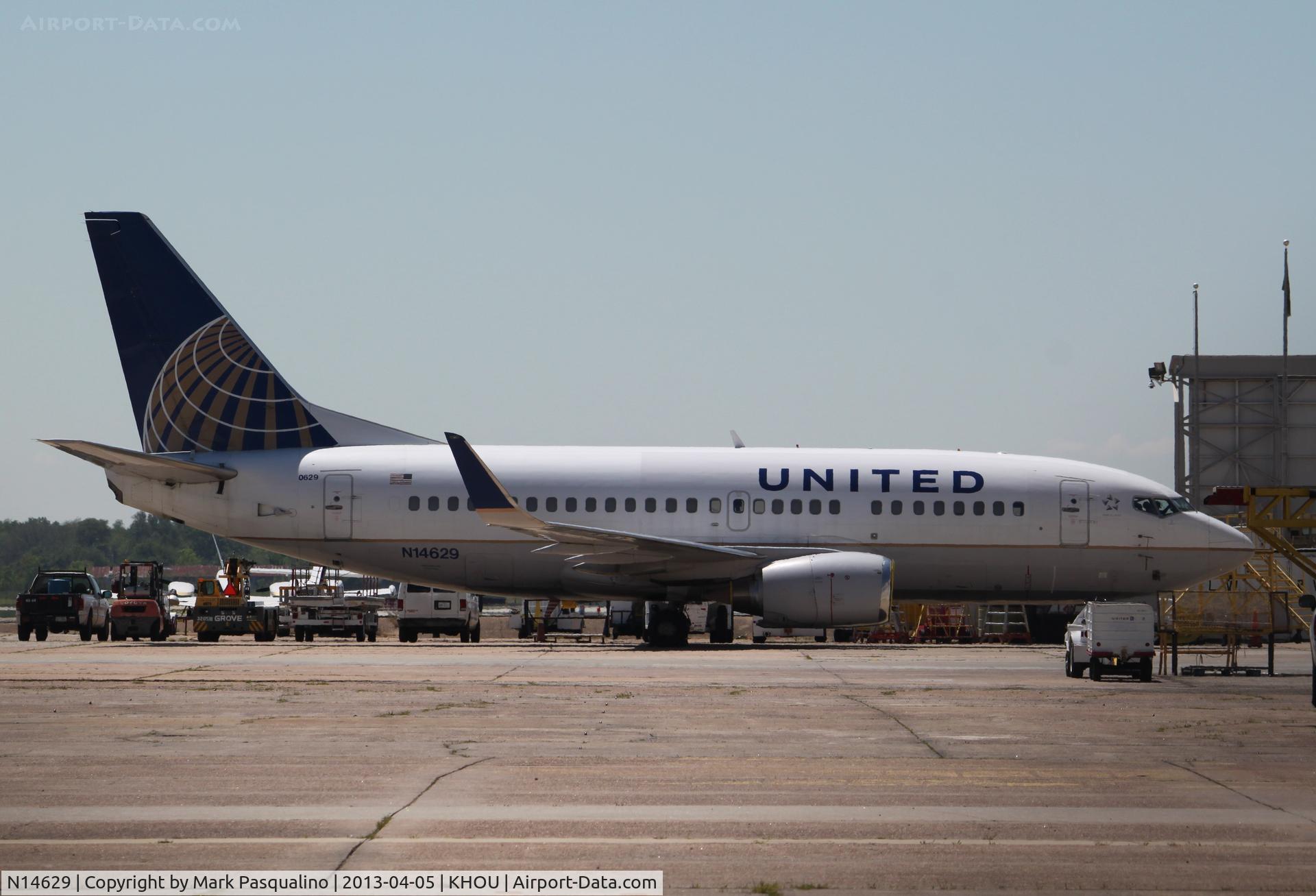 N14629, 1995 Boeing 737-524 C/N 27533, Boeing 737-500