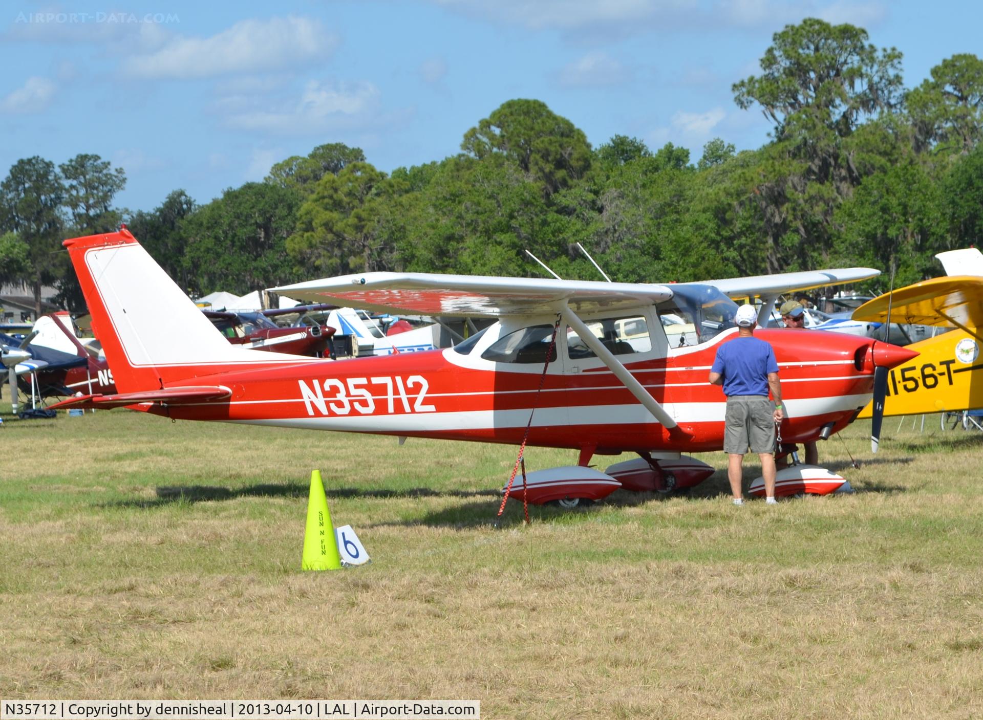 N35712, 1968 Cessna 172I C/N 17256926, 1968 CESSNA 172I AT 2013 SUN N FUN