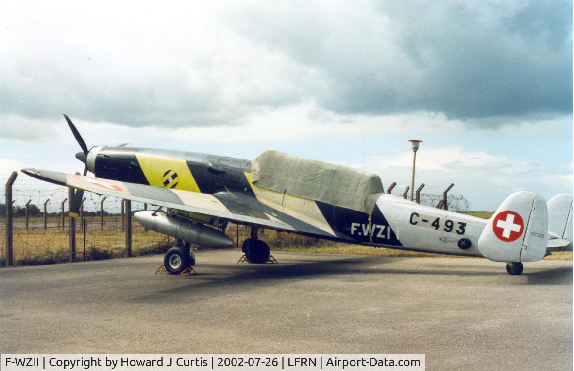 F-WZII, 1943 F+W C-3605 Schlepp C/N 273, Also painted as C-493.