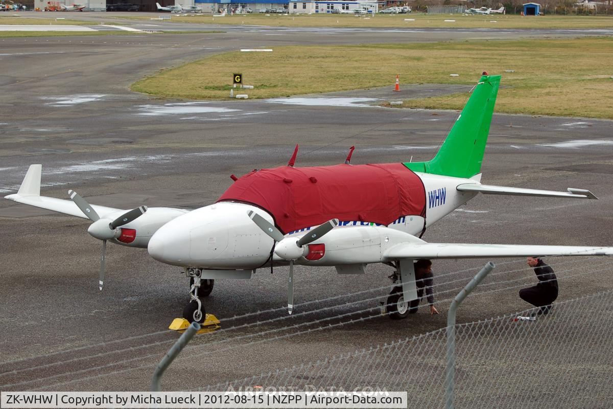 ZK-WHW, 1969 Piper PA-31 Navajo C/N 31-437, The small airport at Paraparaumu