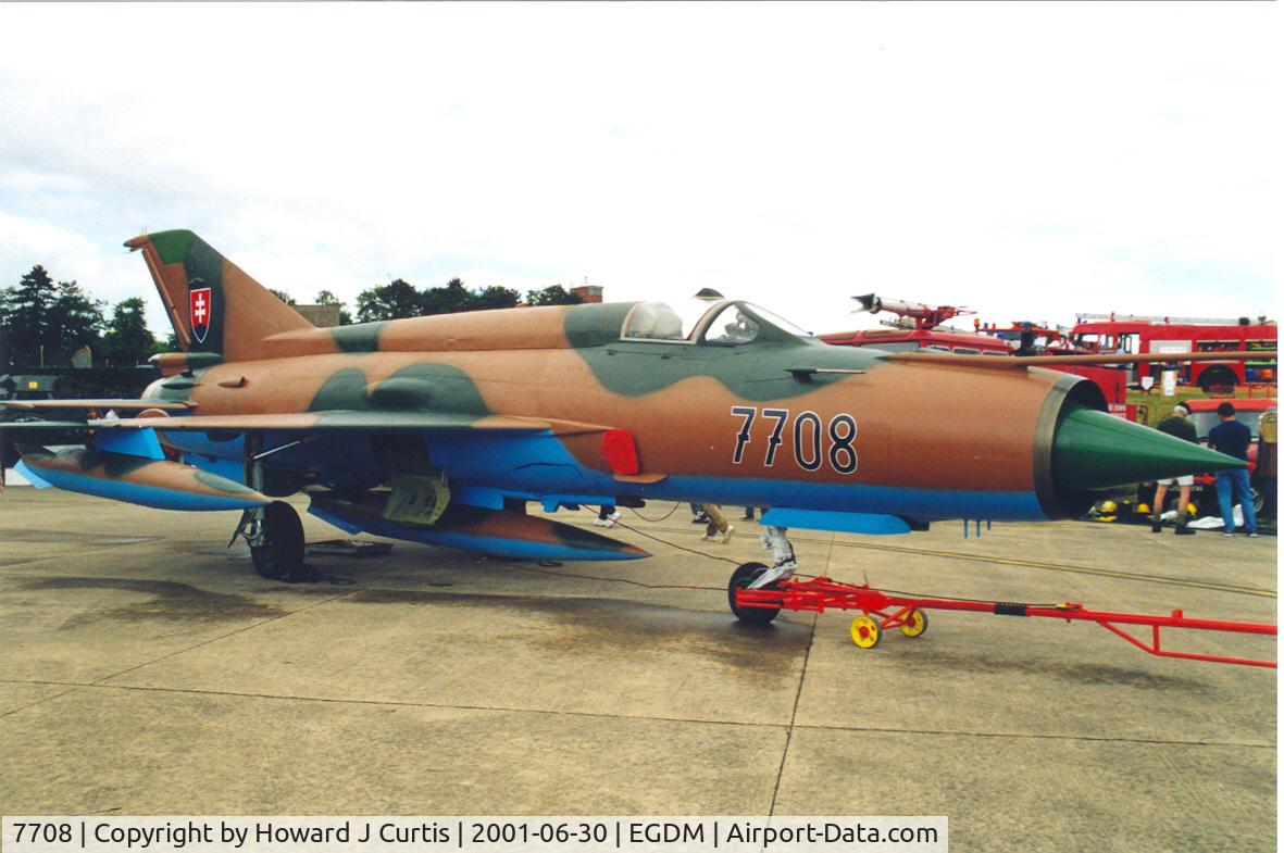 7708, Mikoyan-Gurevich MiG-21MF C/N 967708, Slovak AF. At the Open Day here.