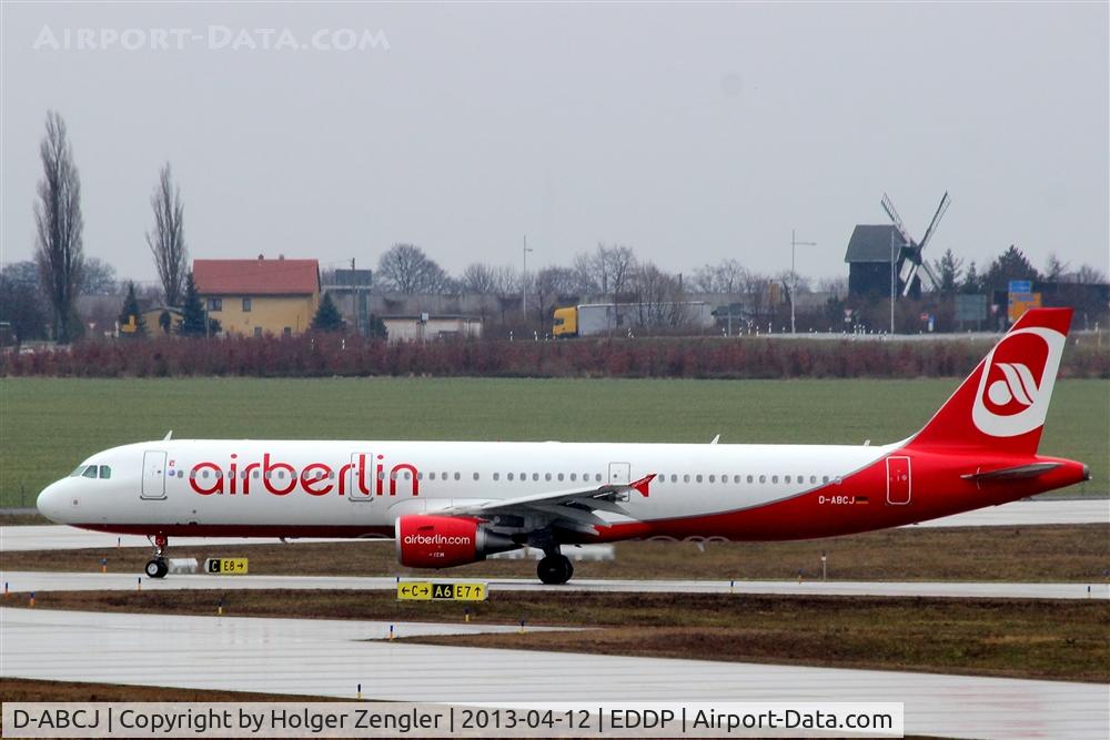D-ABCJ, 2012 Airbus A321-211 C/N 5126, Lining up on way to holding point 26R...