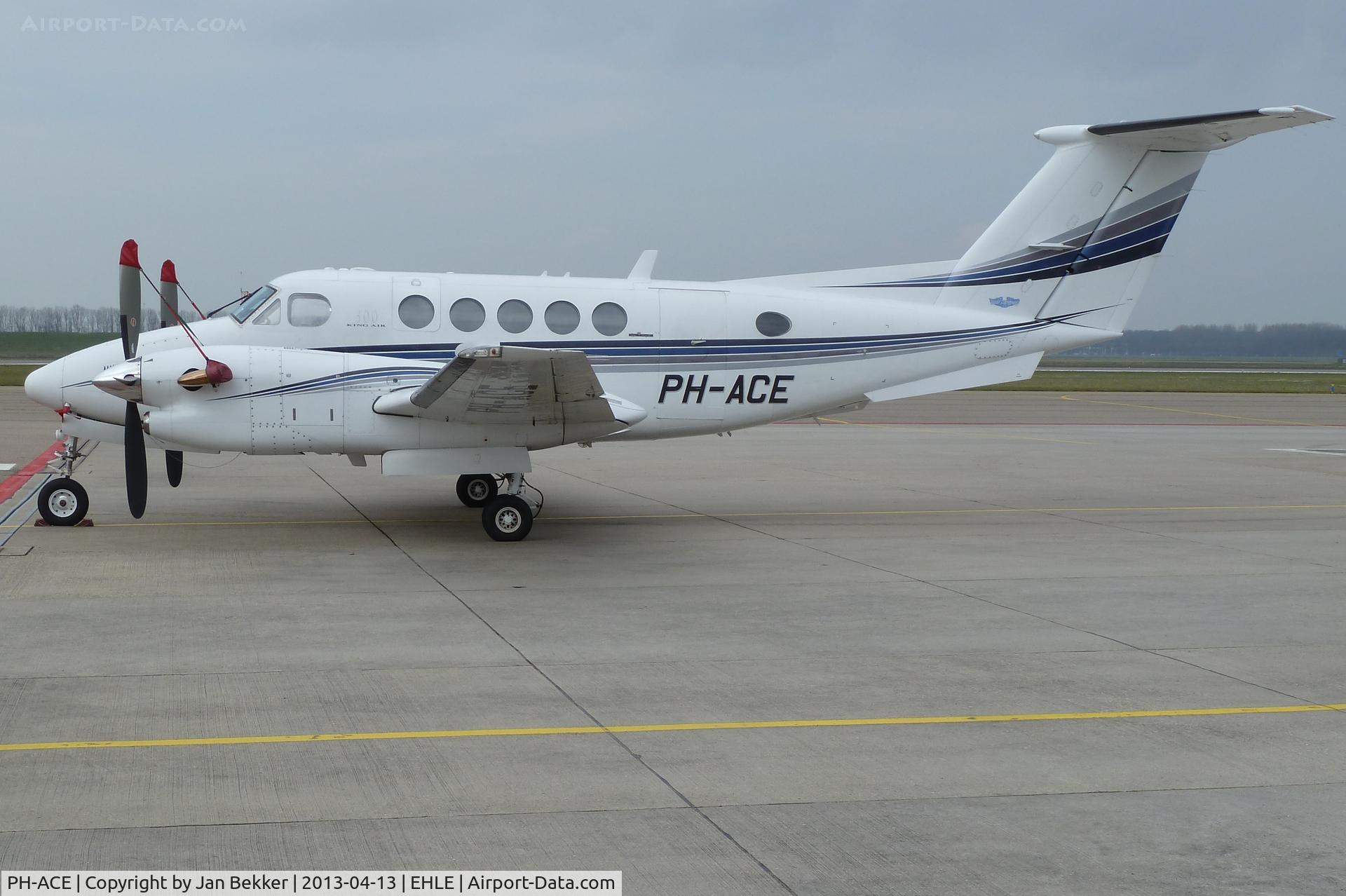 PH-ACE, 1985 Beech 300 C/N FA-80, Apron Lelystad Airport
